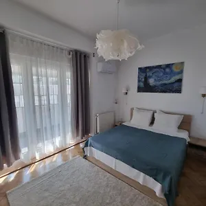 Apartament Victoriei - The Historical Part, Bucureşti